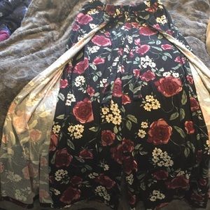 Two piece floral set the legs and shoulders expose